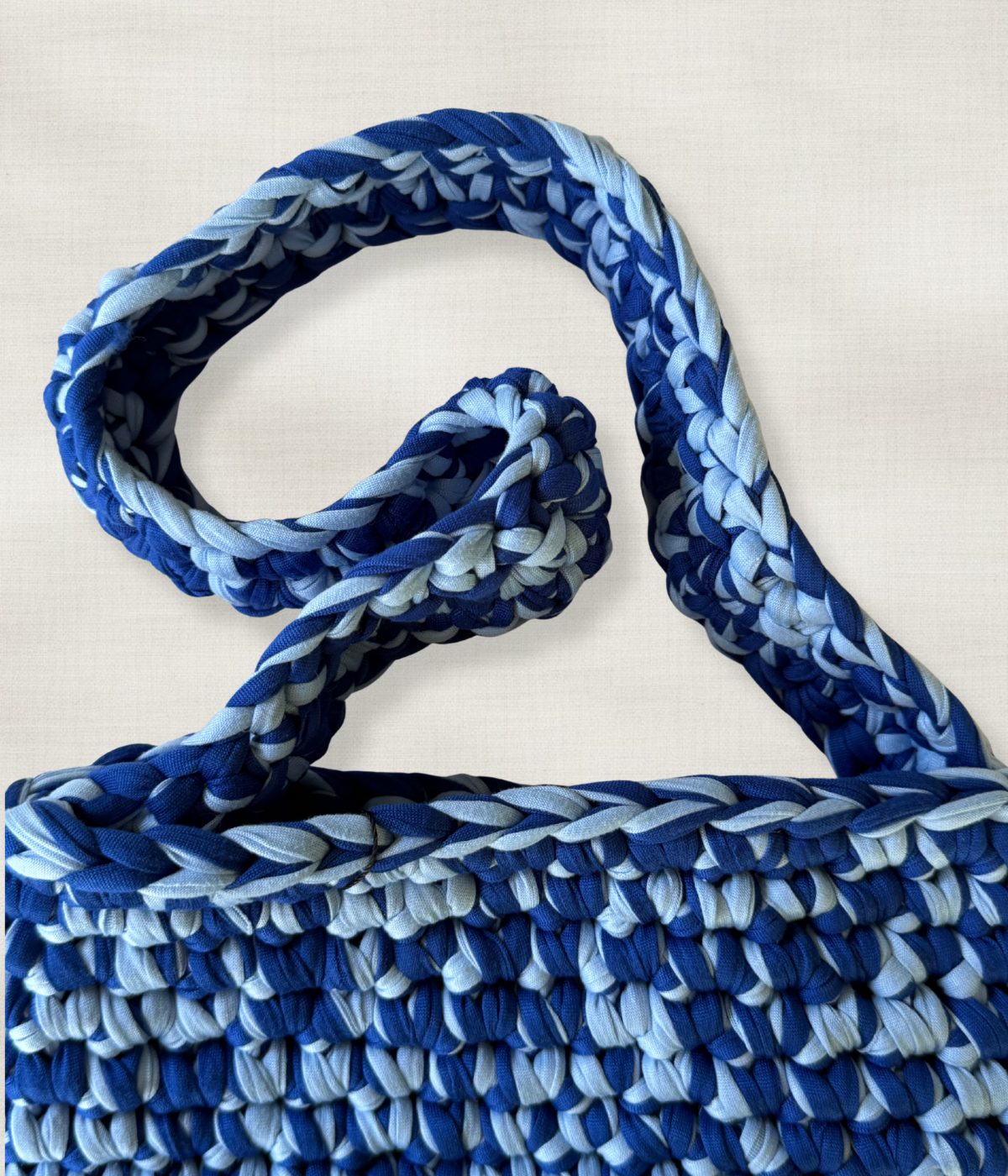 Blue Willow Shoulder Bag