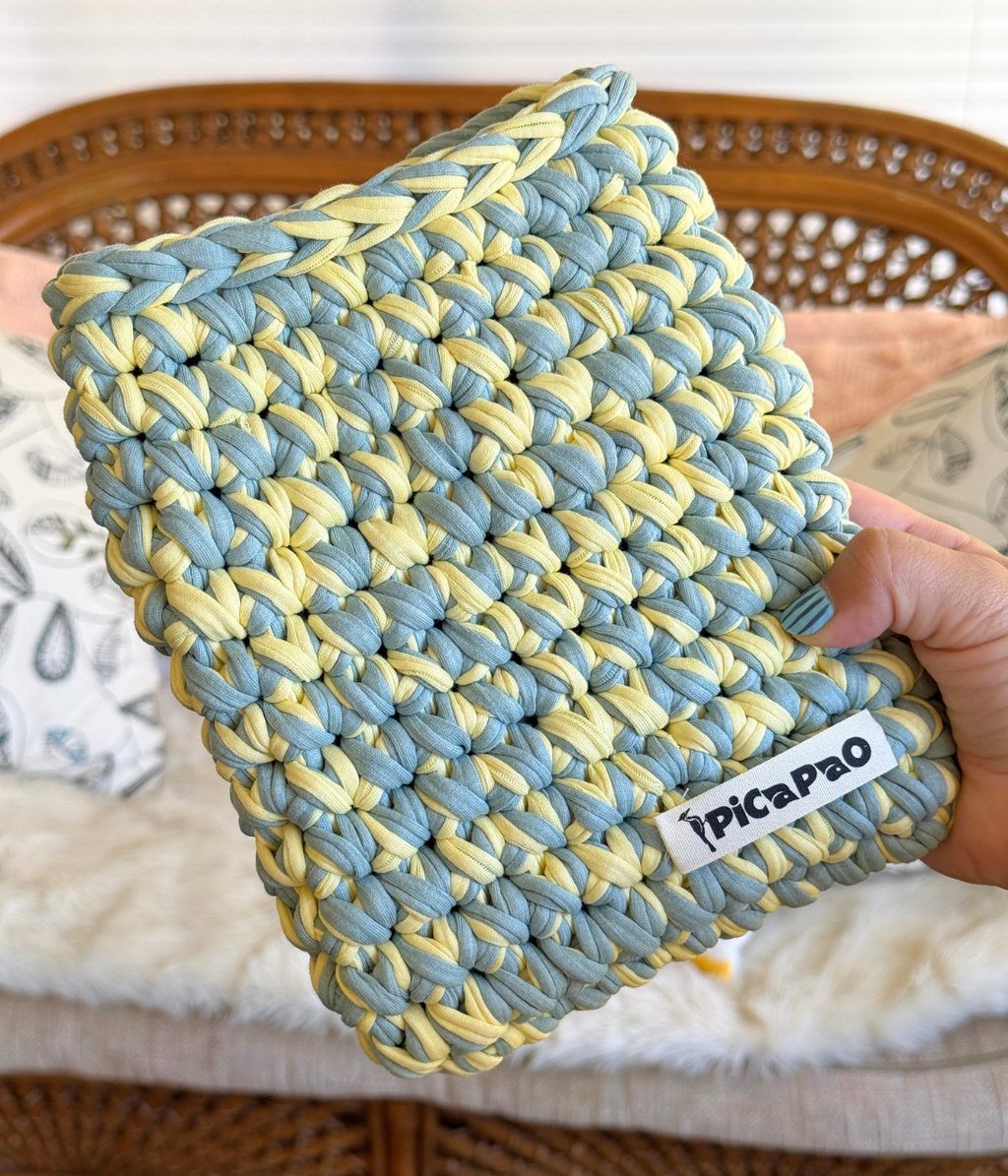 Light Blue/Yellow Kindle Crochet Pouch