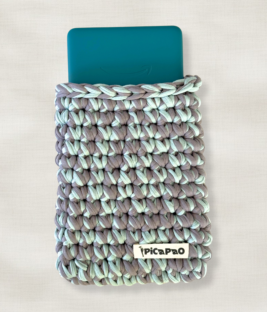 Gray Blue Kindle Crochet Pouch